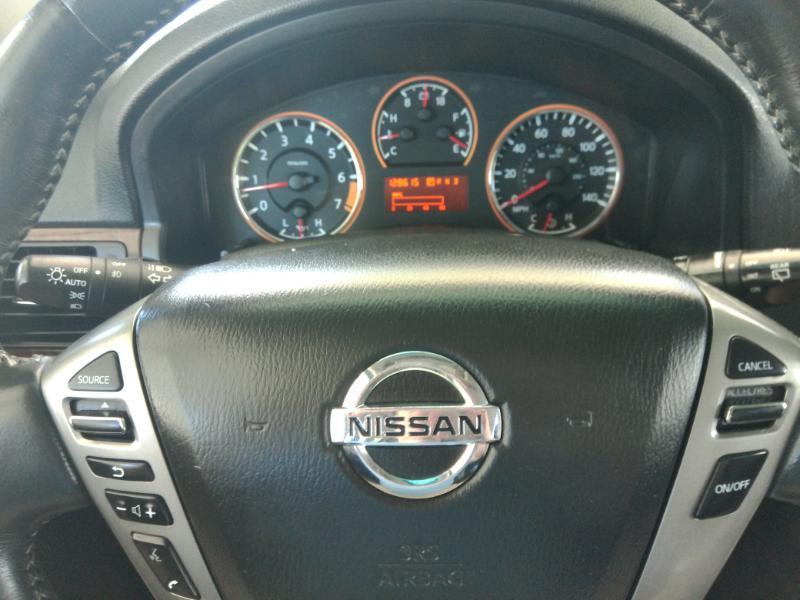Nissan Armada Platinum 2WD 2014