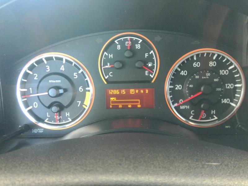Nissan Armada Platinum 2WD 2014