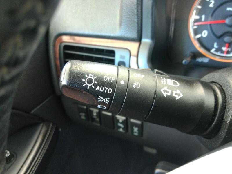Nissan Armada Platinum 2WD 2014