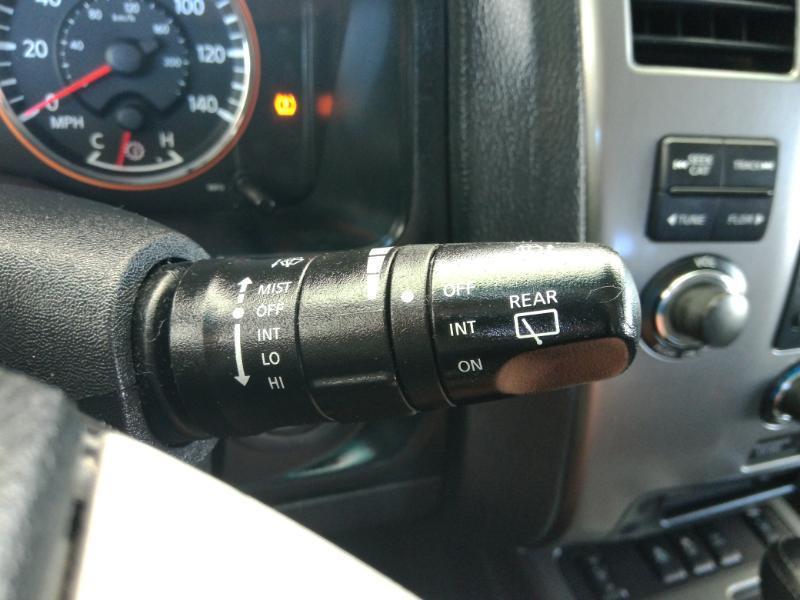 Nissan Armada Platinum 2WD 2014
