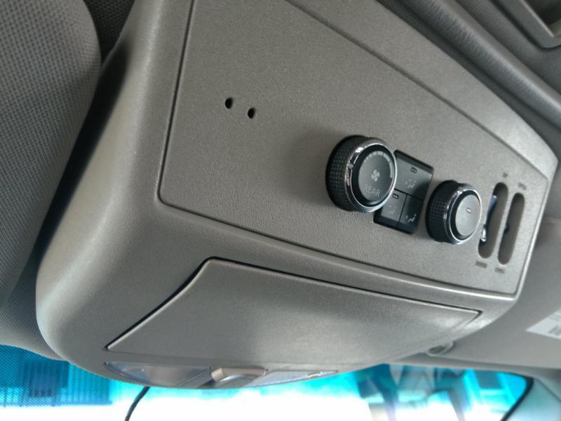 Nissan Armada Platinum 2WD 2014