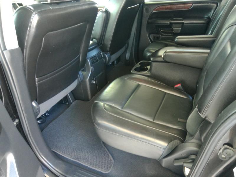 Nissan Armada Platinum 2WD 2014