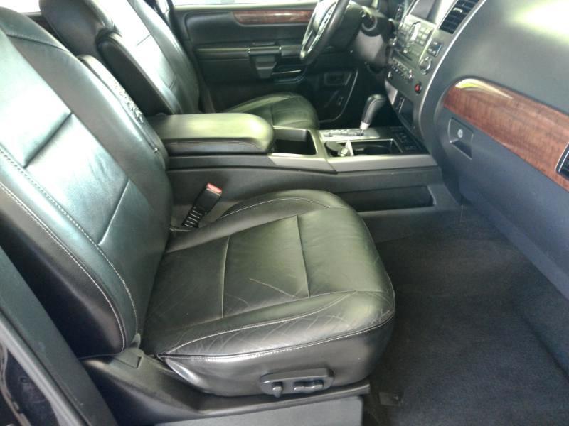 Nissan Armada Platinum 2WD 2014