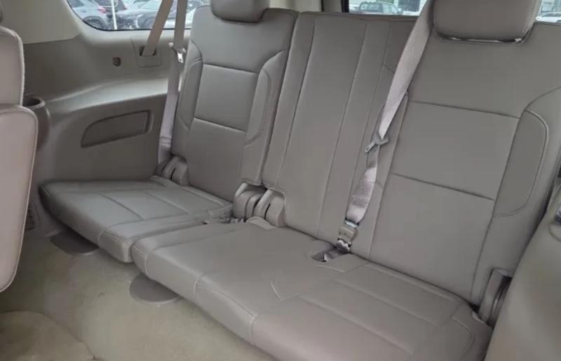 GMC Yukon XL SLT 2WD 2016