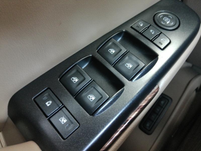 GMC Yukon XL SLT 2WD 2016