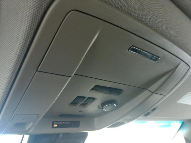 GMC Yukon XL SLT 2WD 2016