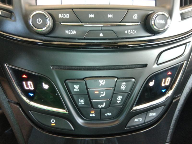 Buick Regal Premium II 2016