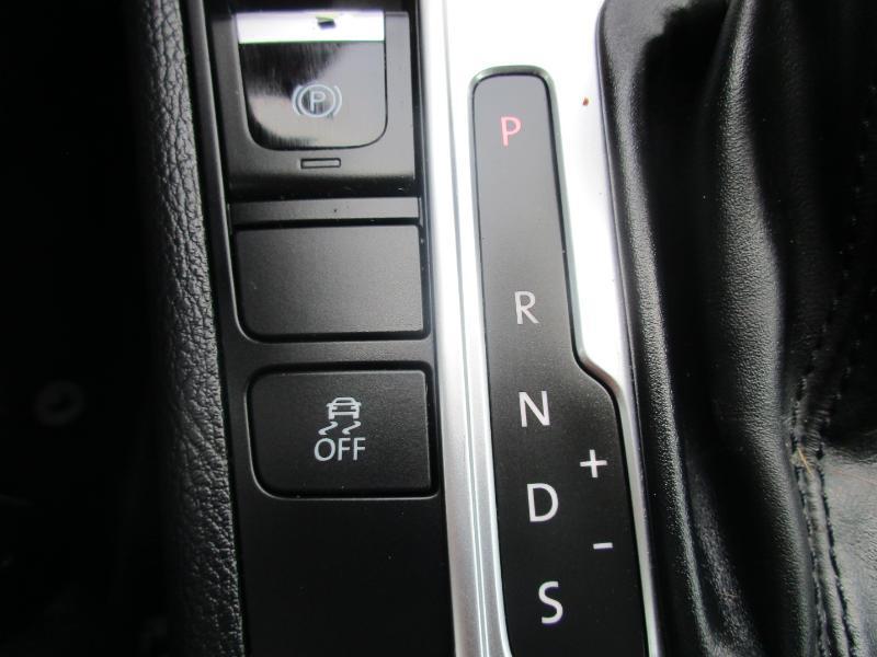 Volkswagen CC Sport w/Lighting Package 2014