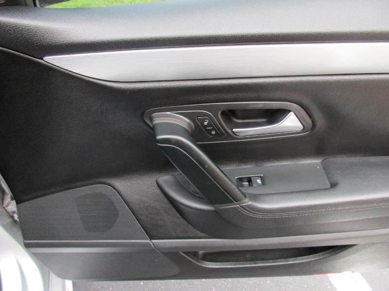 Volkswagen CC Sport w/Lighting Package 2014