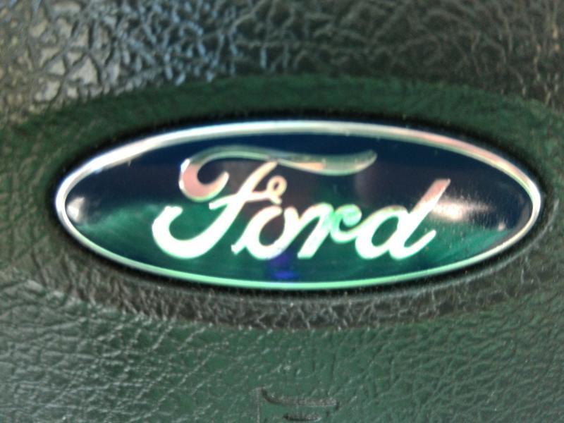 Ford F-150 Lariat SuperCrew 5.5-ft. Bed 2WD 2010