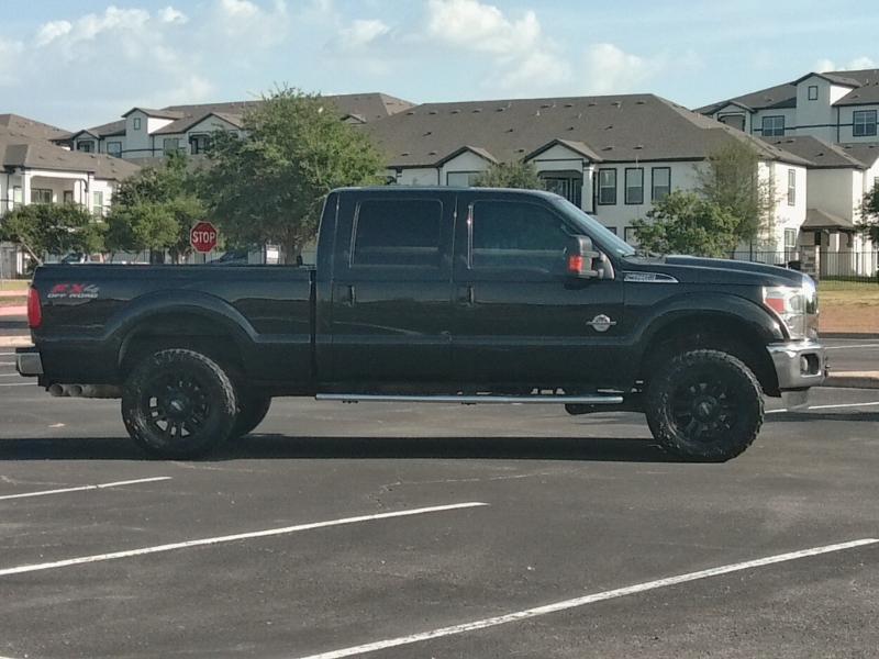 Ford F-250 SD Lariat Crew Cab Long Bed 4WD 2013