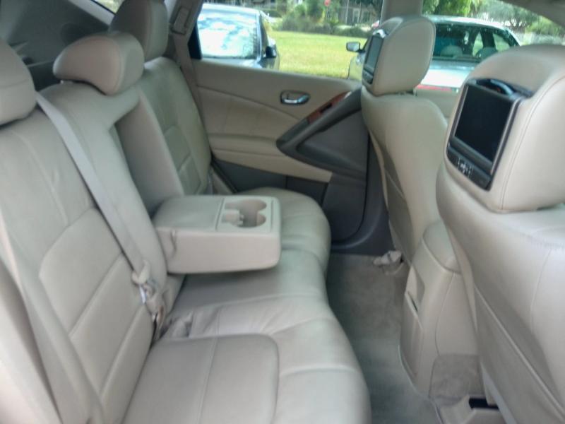 Nissan Murano SL 2011