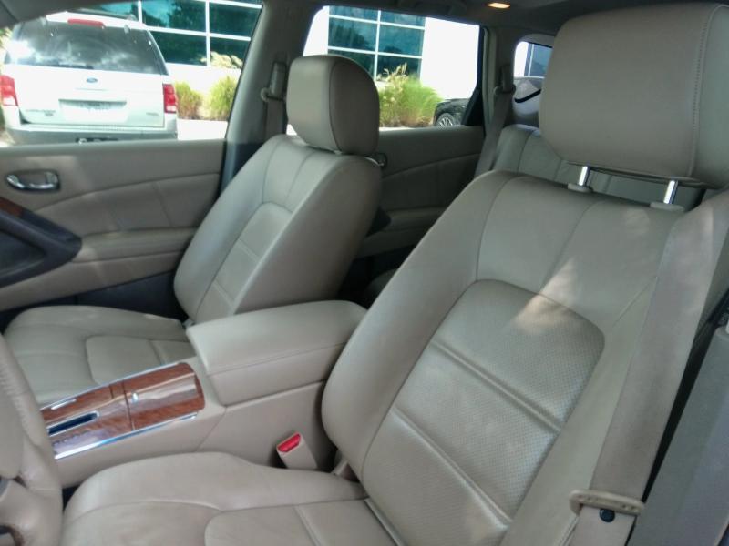 Nissan Murano SL 2011