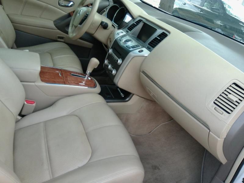 Nissan Murano SL 2011