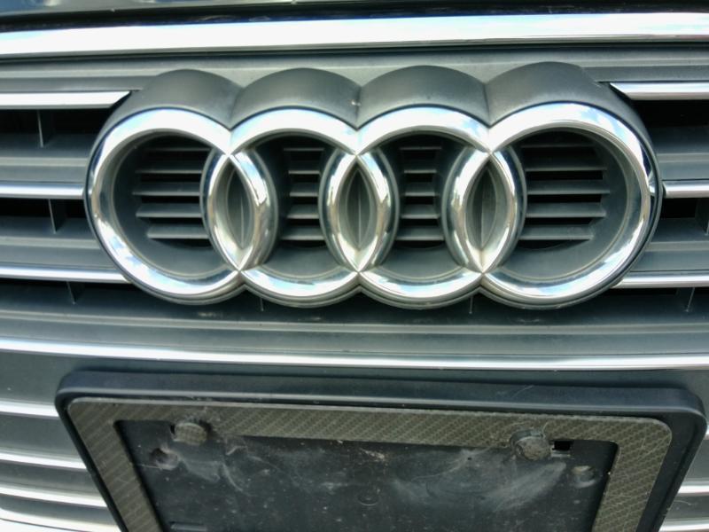 Audi A4 2.0T Premium Sedan 2018