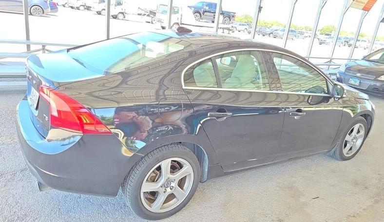 Volvo S60 T5 2012