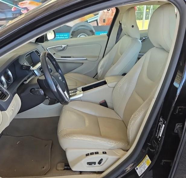 Volvo S60 T5 2012