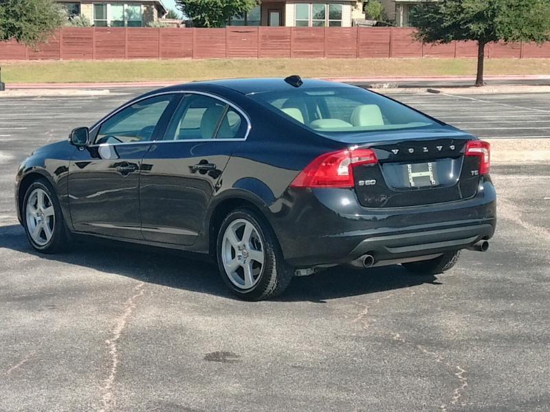 Volvo S60 T5 2012