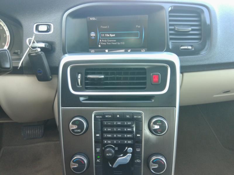 Volvo S60 T5 2012