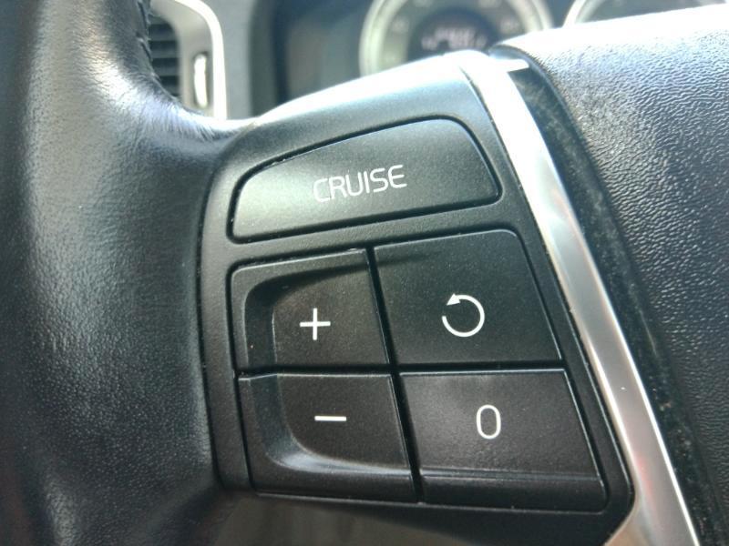 Volvo S60 T5 2012