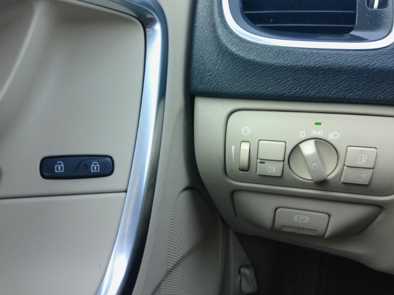 Volvo S60 T5 2012