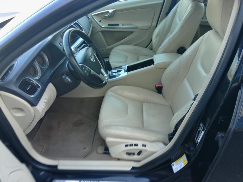 Volvo S60 T5 2012