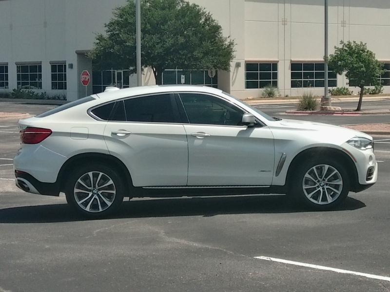 BMW X6 xDrive50i 2016