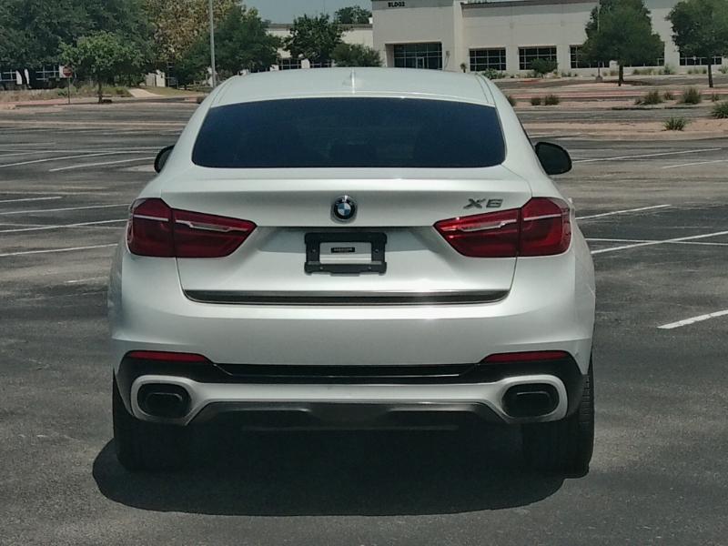 BMW X6 xDrive50i 2016