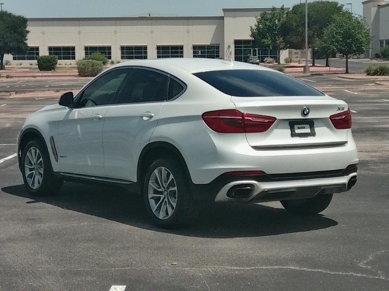 BMW X6 xDrive50i 2016