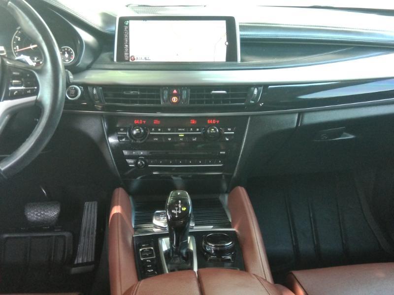 BMW X6 xDrive50i 2016