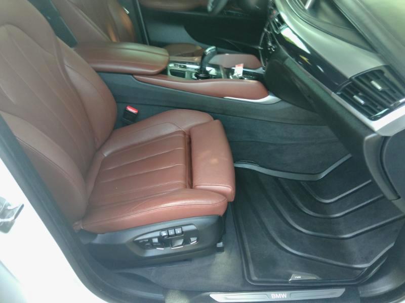 BMW X6 xDrive50i 2016