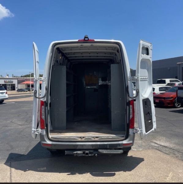 Mercedes-Benz Sprinter 2500 High Roof 144-in. WB 2021