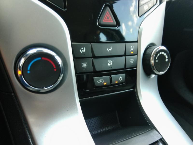 Chevrolet Cruze 1LT Auto 2015