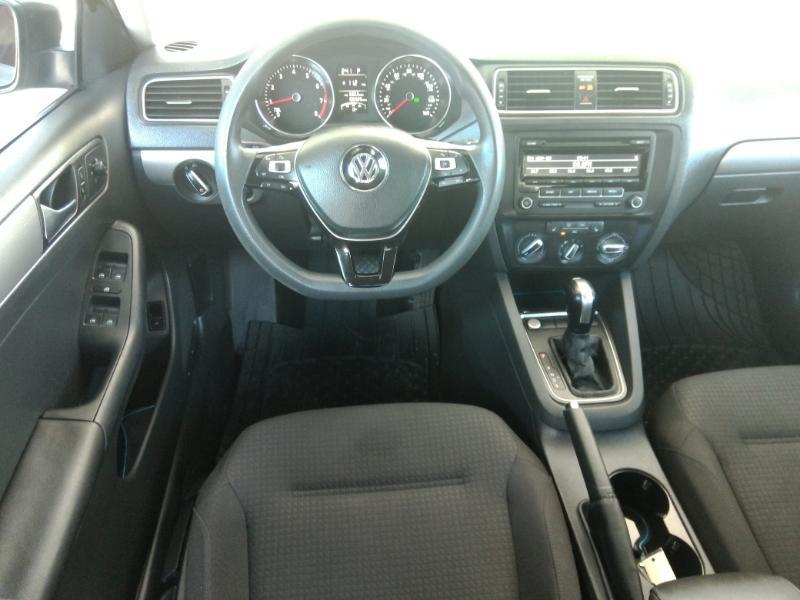 Volkswagen Jetta SE 2015
