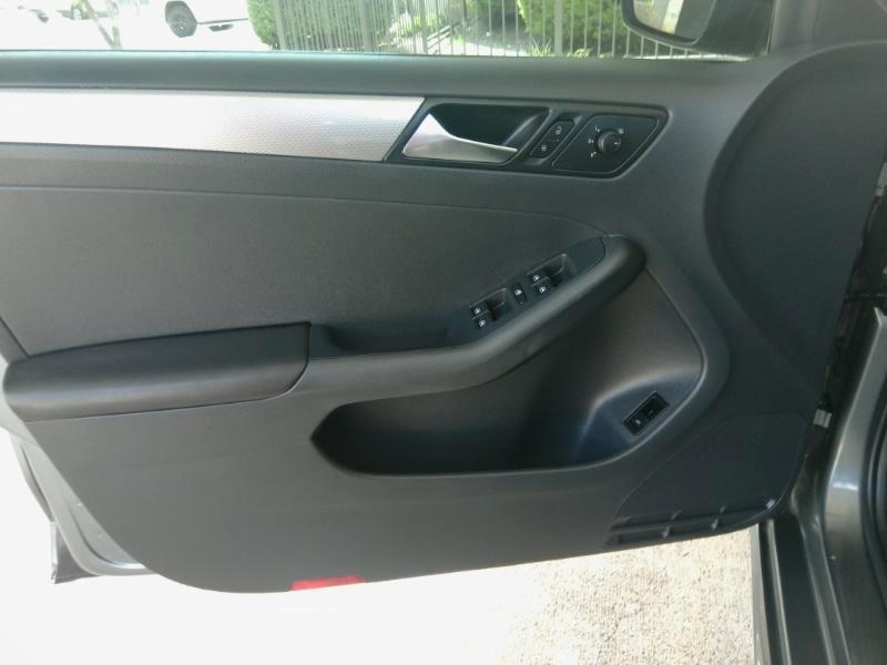 Volkswagen Jetta SE 2015