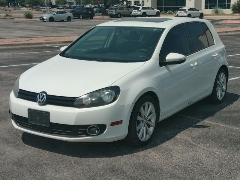 Volkswagen Golf 2.0L TDI w/Tech Package 4 Door 2013