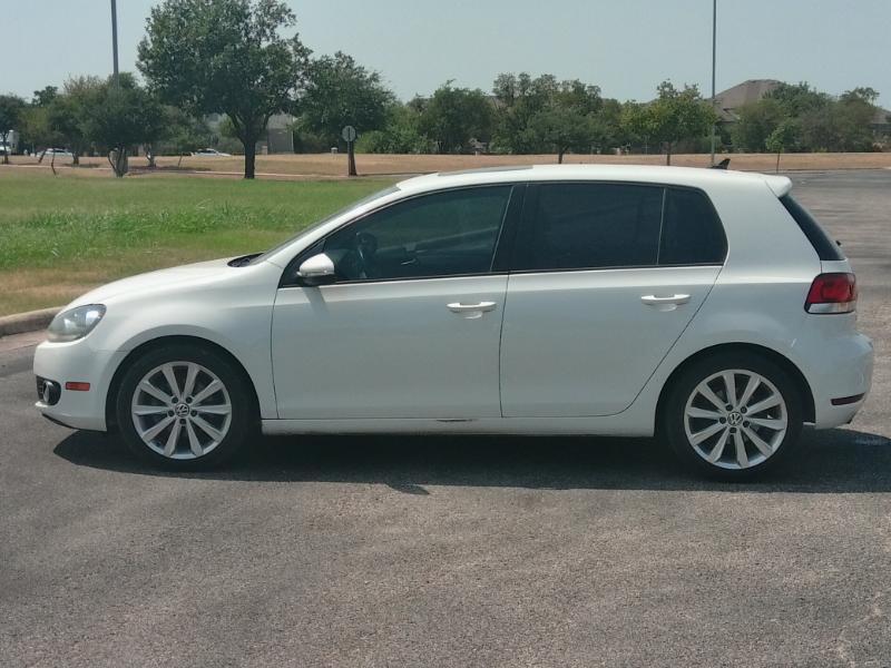 Volkswagen Golf 2.0L TDI w/Tech Package 4 Door 2013