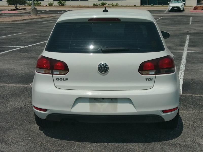 Volkswagen Golf 2.0L TDI w/Tech Package 4 Door 2013