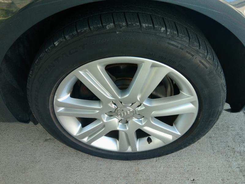 Audi A4 2.0T Sedan quattro Manual 2010