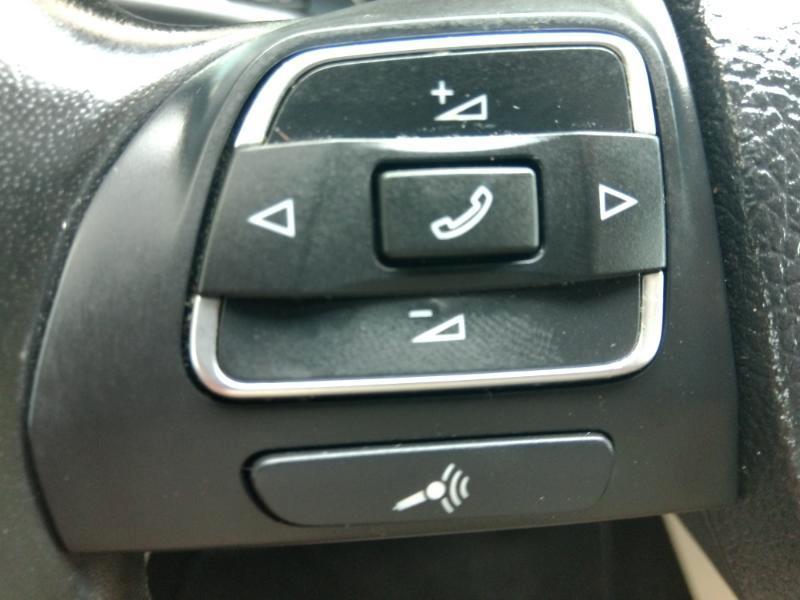 Volkswagen Tiguan SEL 2015