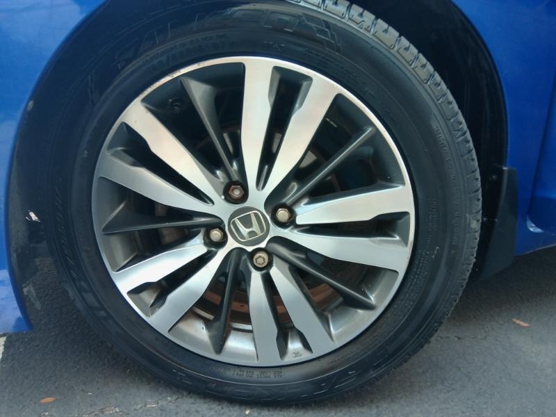 Honda Fit EX-L CVT w/Navigation 2015