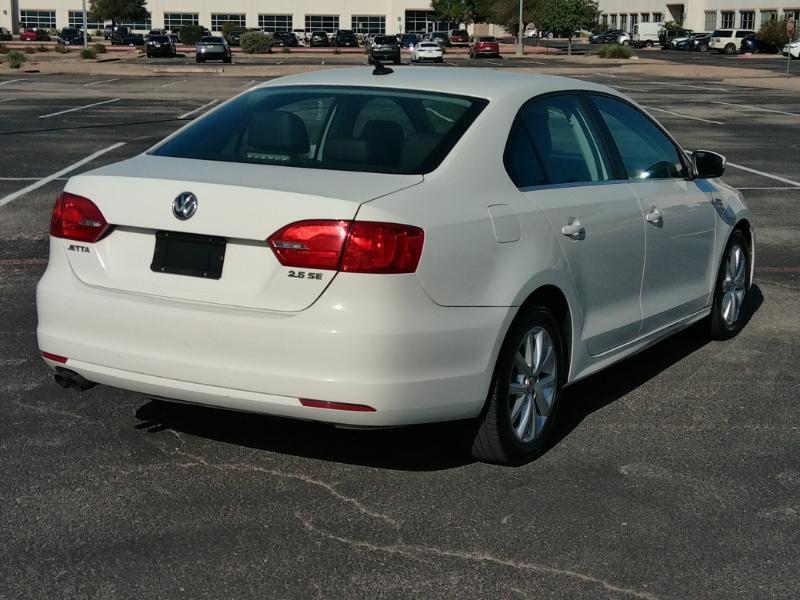 Volkswagen Jetta SE 2013