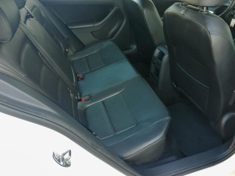Volkswagen Jetta SE 2013