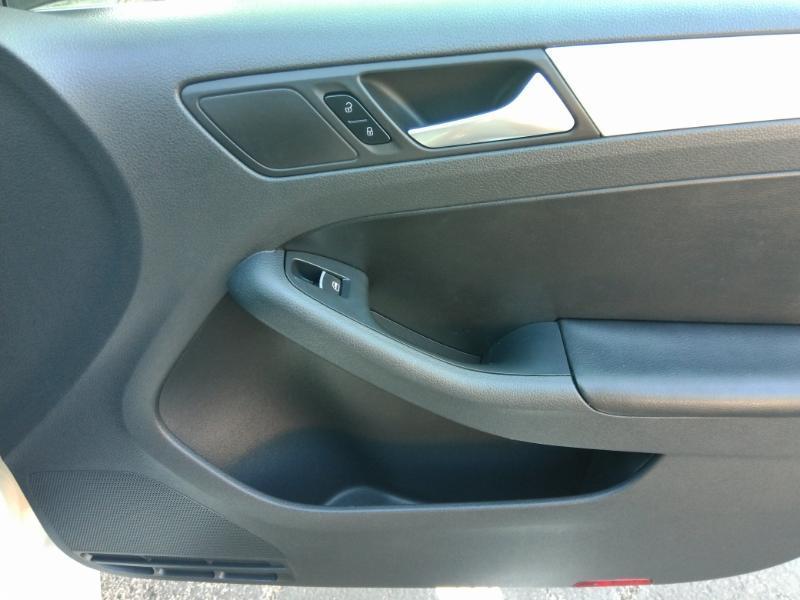 Volkswagen Jetta SE 2013
