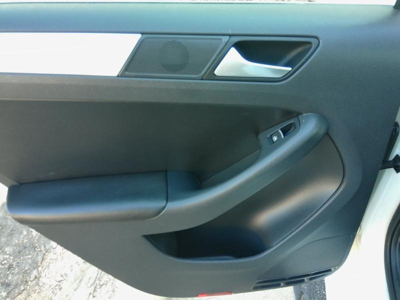 Volkswagen Jetta SE 2013