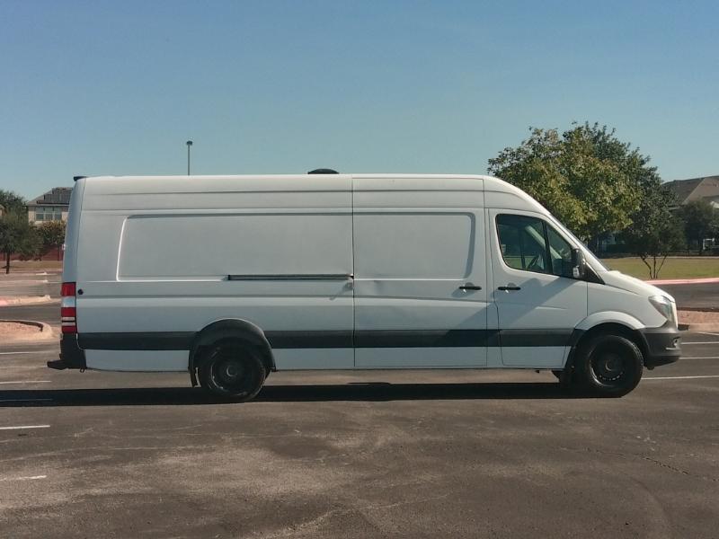 Mercedes-Benz Sprinter 2500 High Roof 170-in. WB 2017