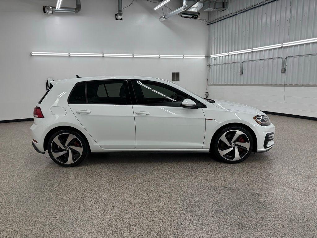 2019 Volkswagen Golf GTI SE