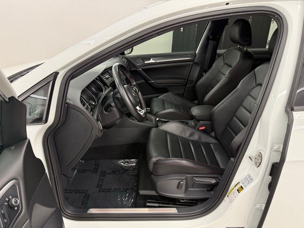 Volkswagen Golf GTI  2019