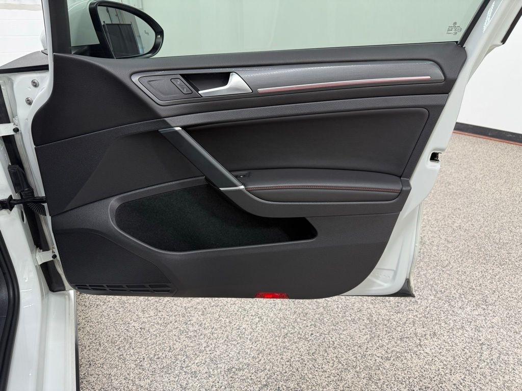 Volkswagen Golf GTI  2019