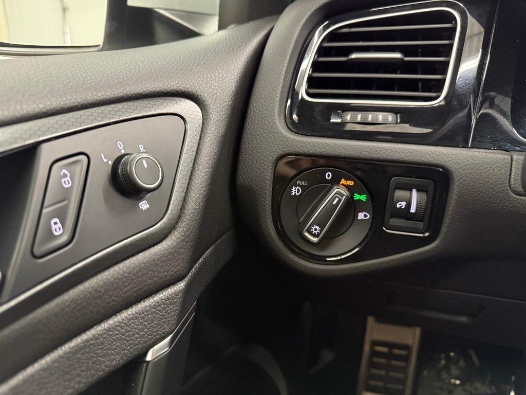 Volkswagen Golf GTI  2019